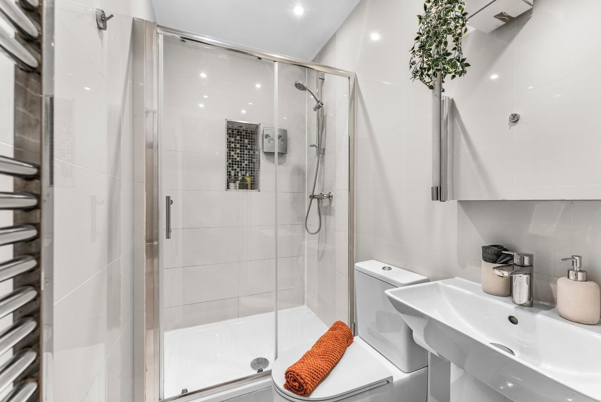 Comfortable City Centre Apartment For Contractors And Couples - City Centre Bristol Eksteriør billede