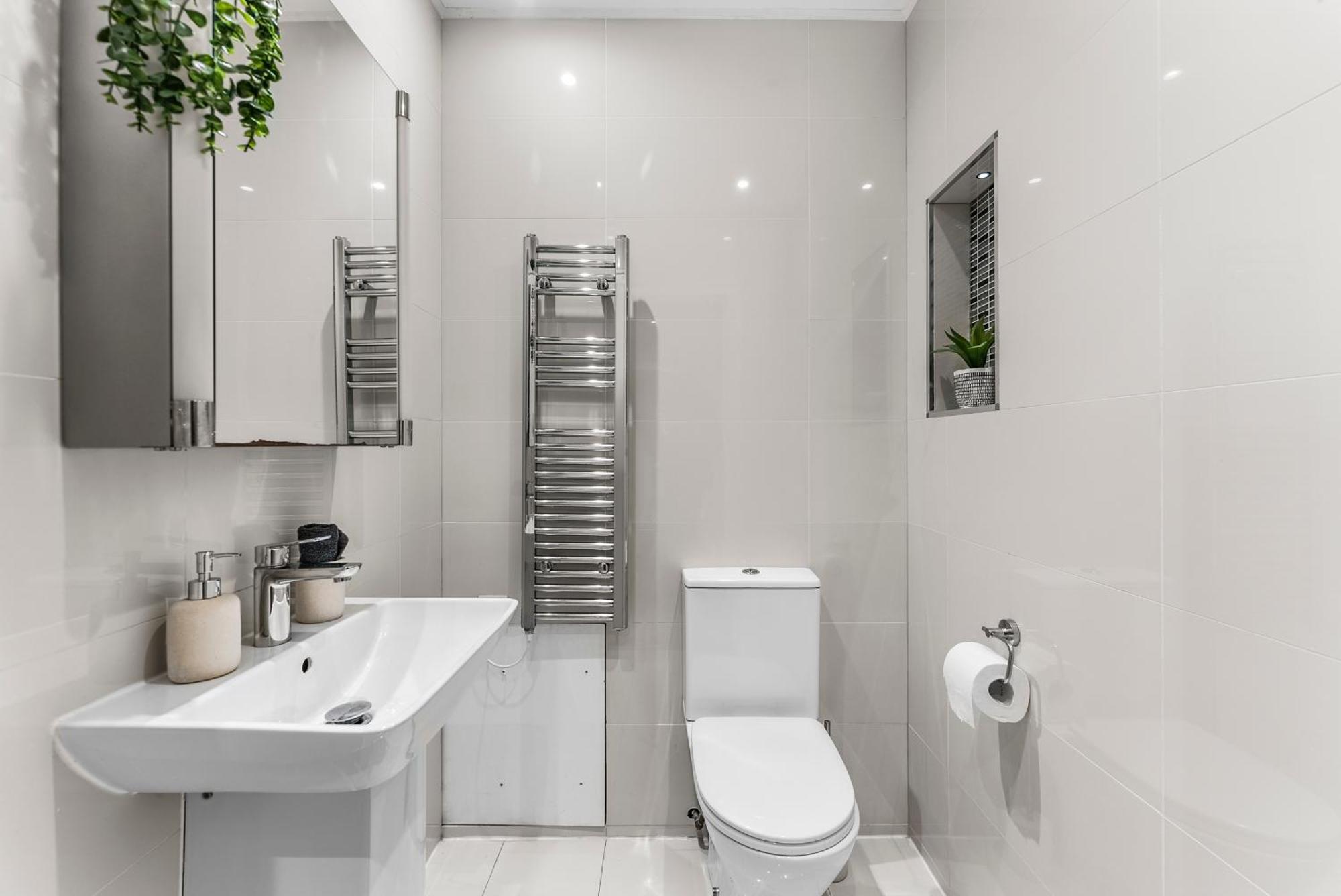 Comfortable City Centre Apartment For Contractors And Couples - City Centre Bristol Eksteriør billede